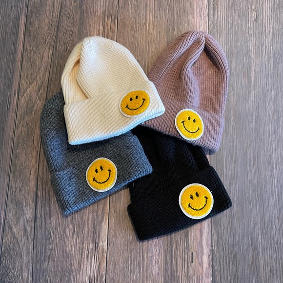Smiley face Beanie - Picture 2 of 5